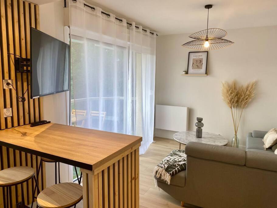 Ferienwohnung L'Alcove - T2 Calme, Terrasse & Parking Prive Castres  Exterior foto